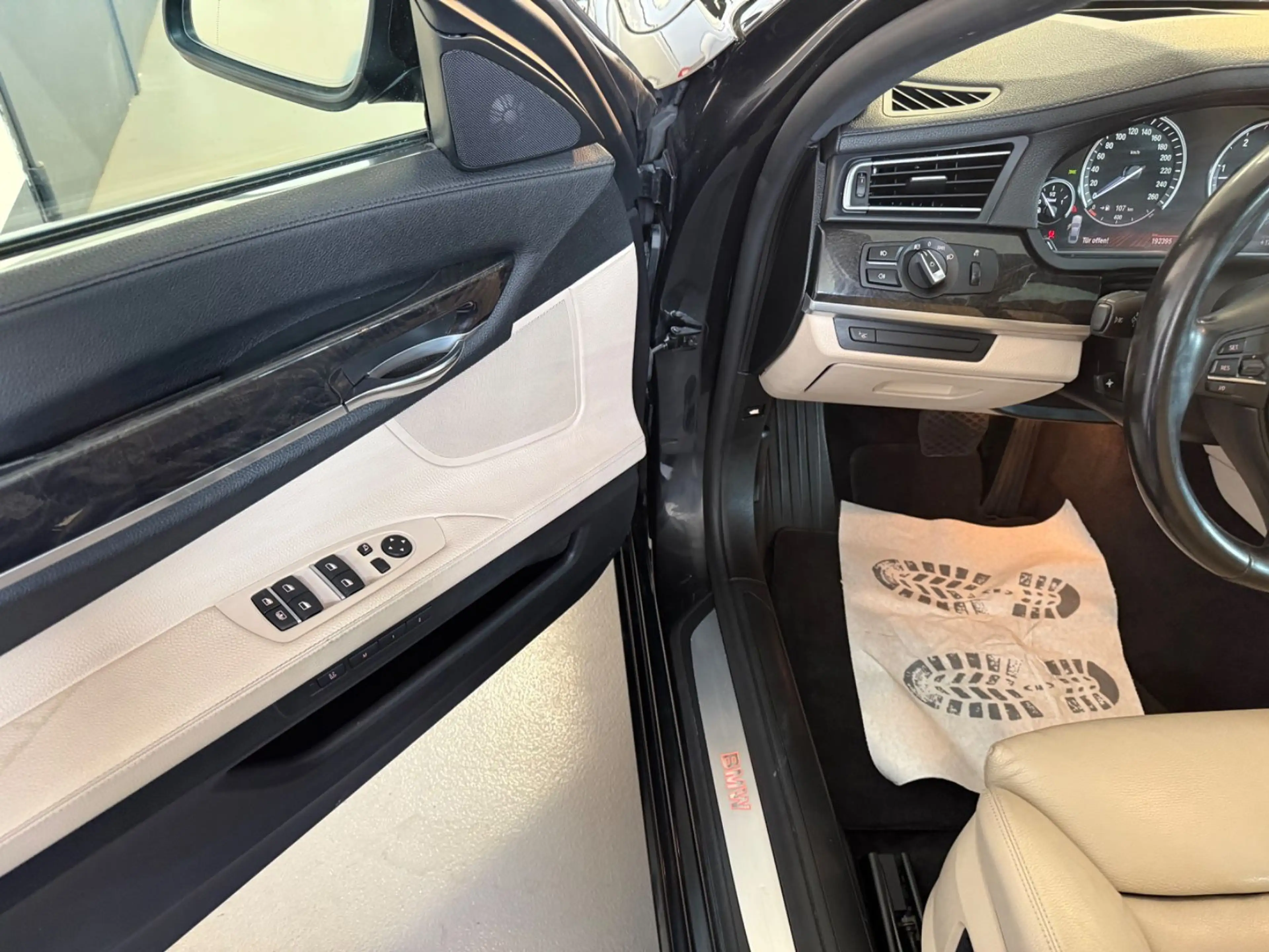 BMW 730 D*LEDER*GSHD*STDHZ*MFL*HIFI*NAVI PR*BI XENON — photo 15