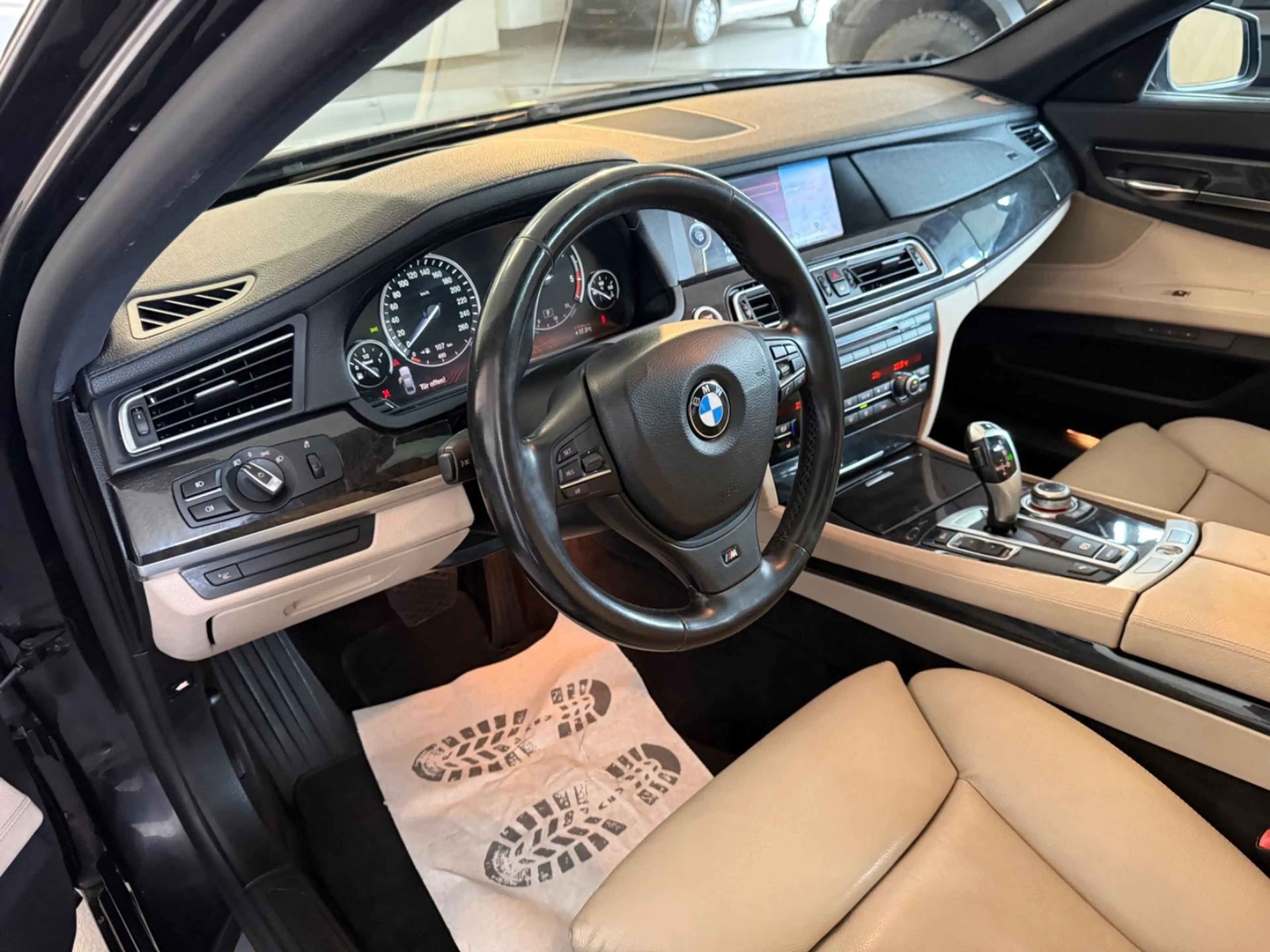 BMW 730 D*LEDER*GSHD*STDHZ*MFL*HIFI*NAVI PR*BI XENON — photo 4