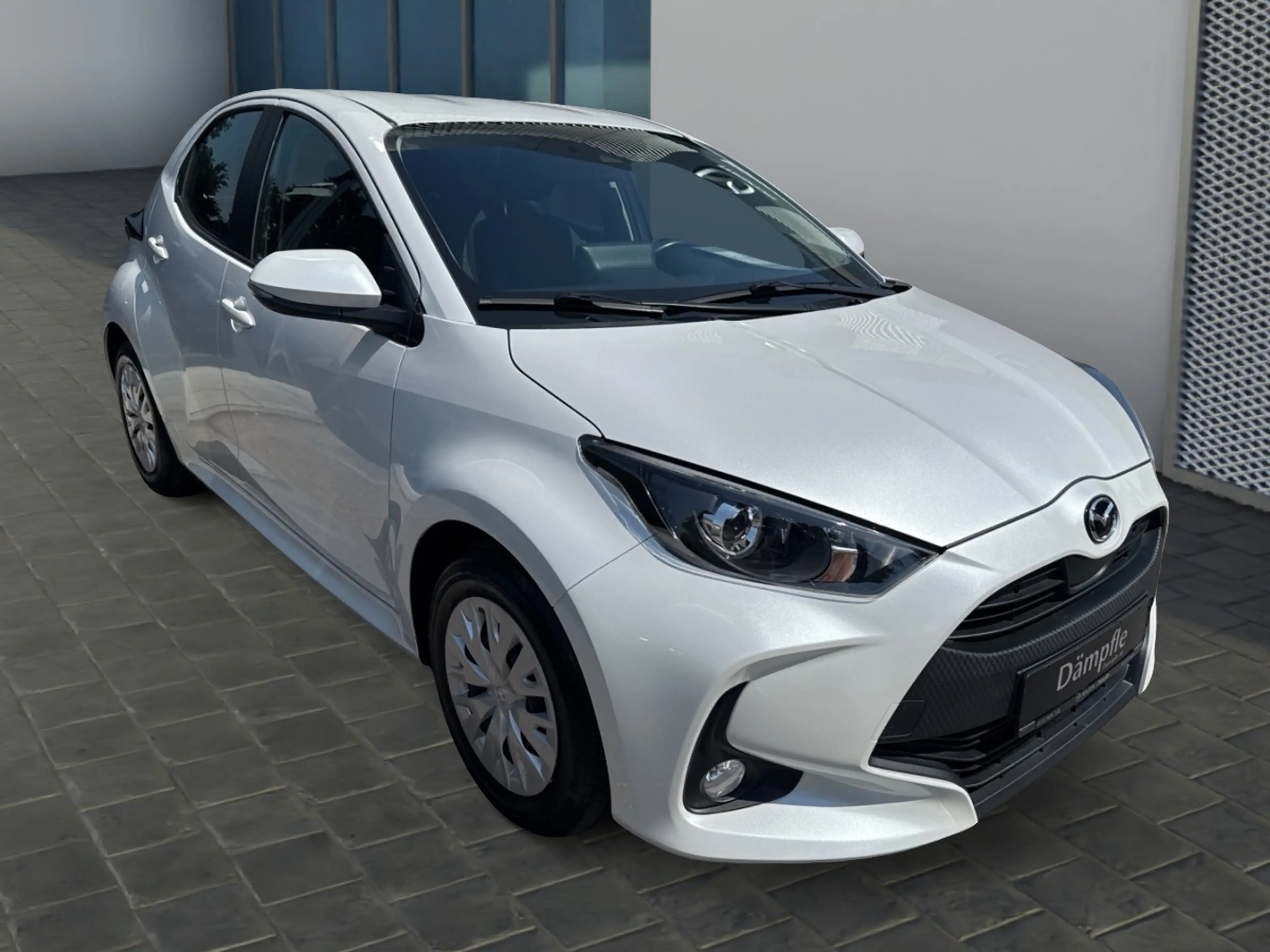 Mazda 2 Hybrid 1.5L VVT-i 116 PS AT FWD Pure — photo 4