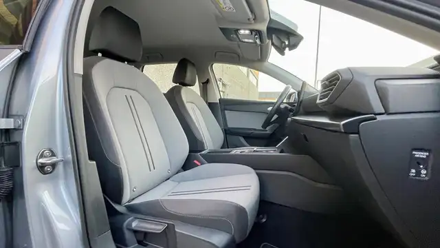 SEAT Leon view 11
