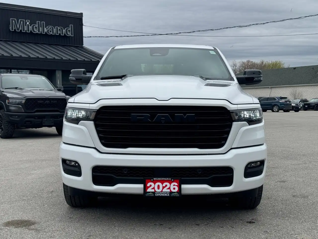 RAM 1500 снимка RAM 1500