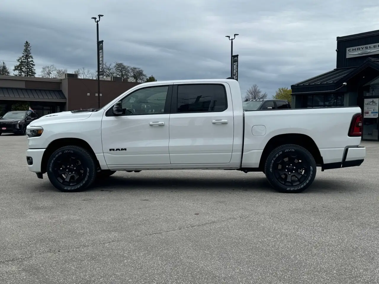 RAM 1500 снимка RAM 1500