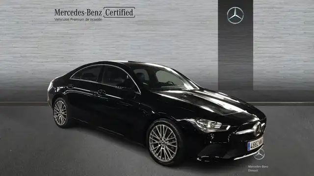 Mercedes-Benz Cla view 3