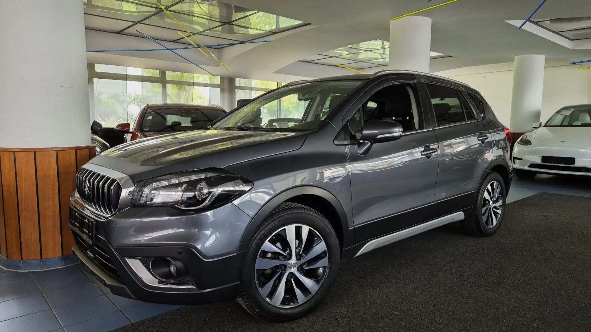 Suzuki SX4 S-Cross Comfort 4x4/ACC/LED/Navi/RFK/SHZ Grau - 1