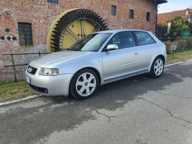 Audi S3 1.8 quattro ASI