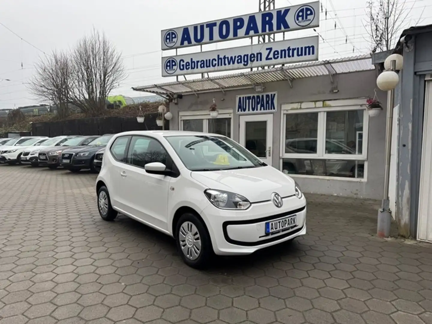 Volkswagen up! 1.0 Move UP!*Klima*Navi*1.Hand Weiß - 1