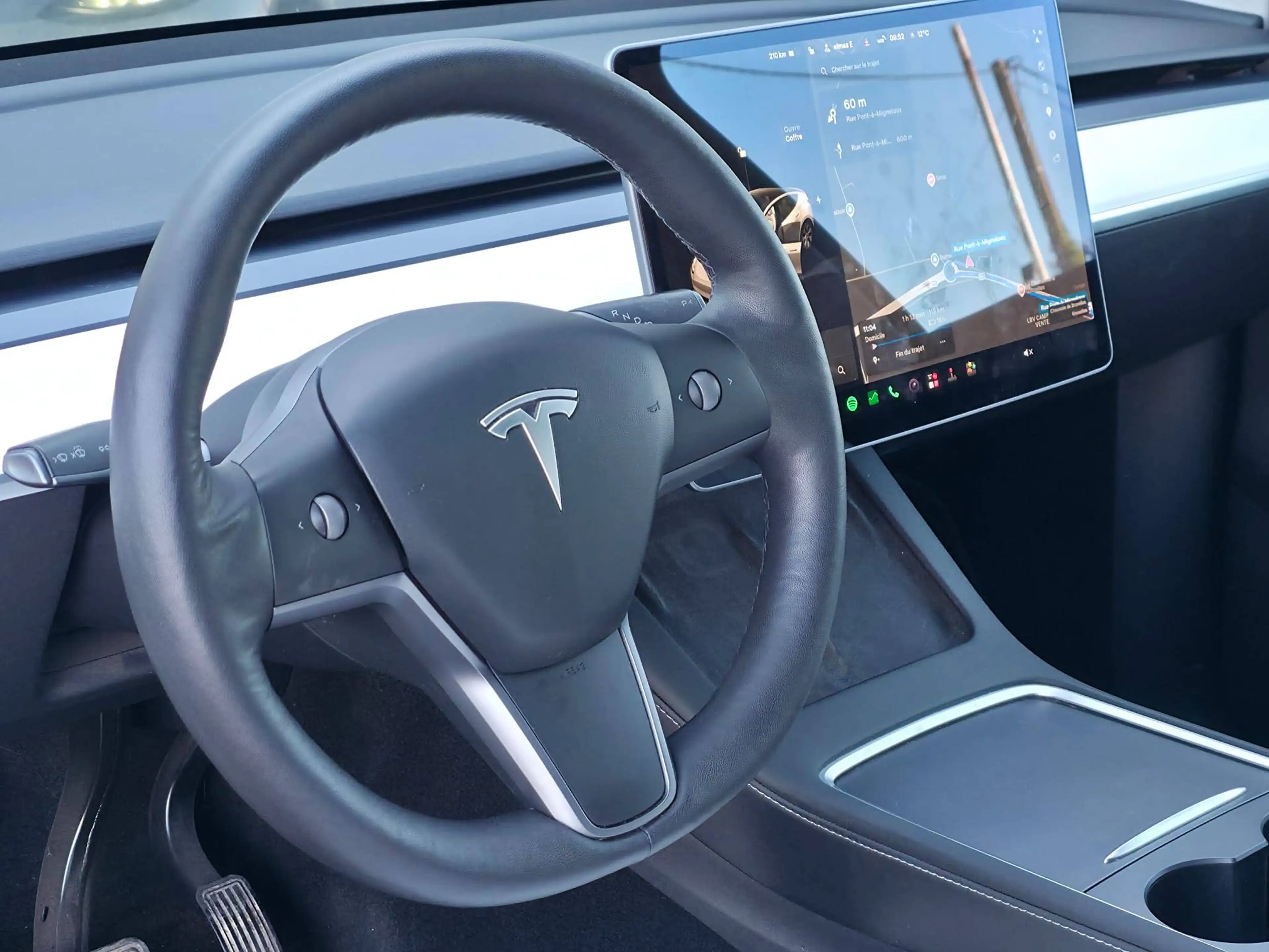 Tesla Model Y — photo 9