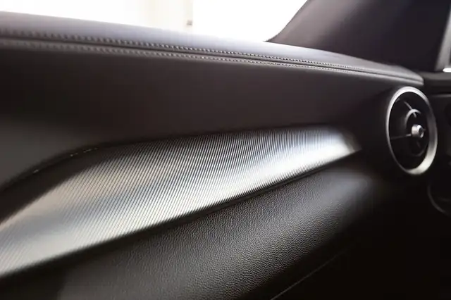 Alfa Romeo Stelvio Veloce 2,0 16V 280 AT8 Q4 Ansicht 12