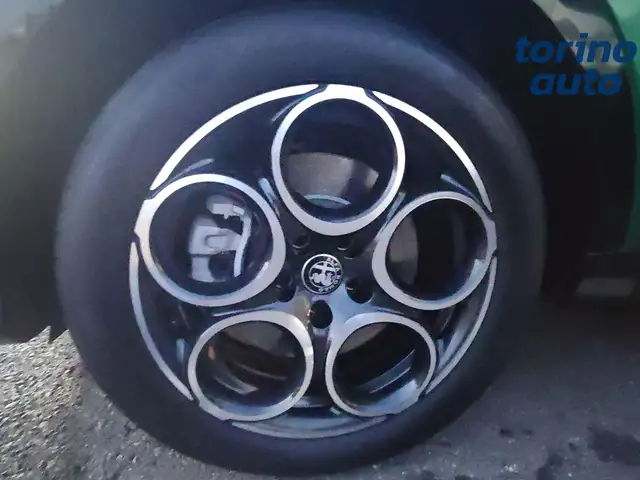 Alfa Romeo Tonale view 20