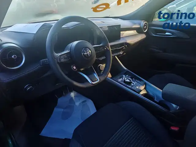 Alfa Romeo Tonale view 5