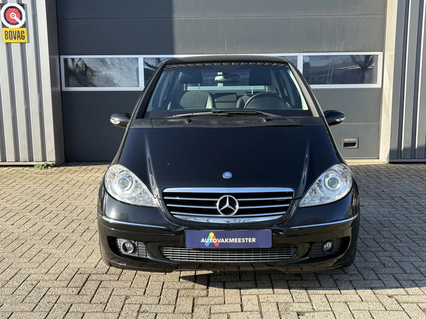 Mercedes-Benz A 150 Avantgarde Automaat | Airco | Trekhaak | Half Lede Negro - 2