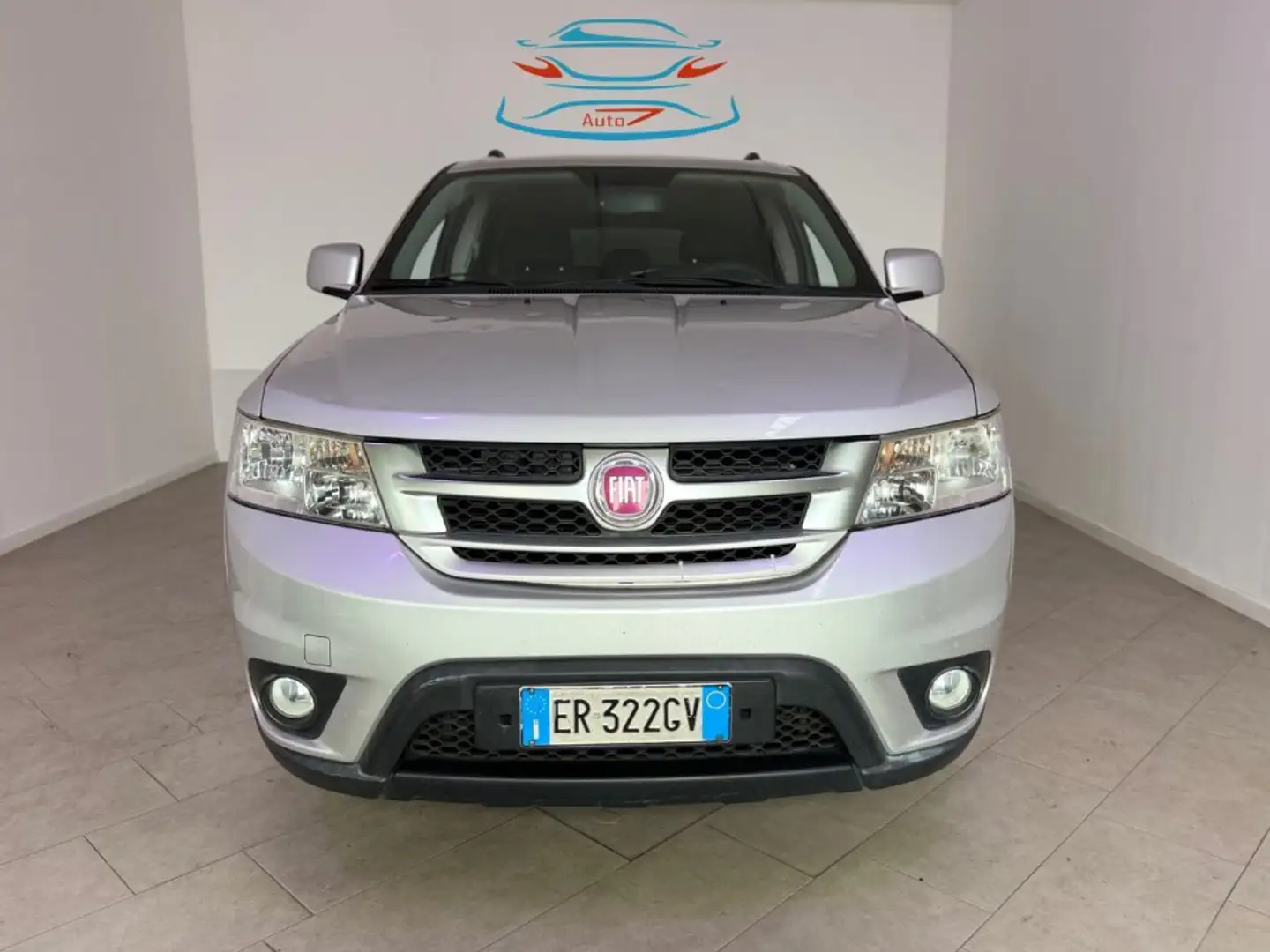 Fiat Freemont 2.0 Multijet 140 CV Lounge Silber - 1