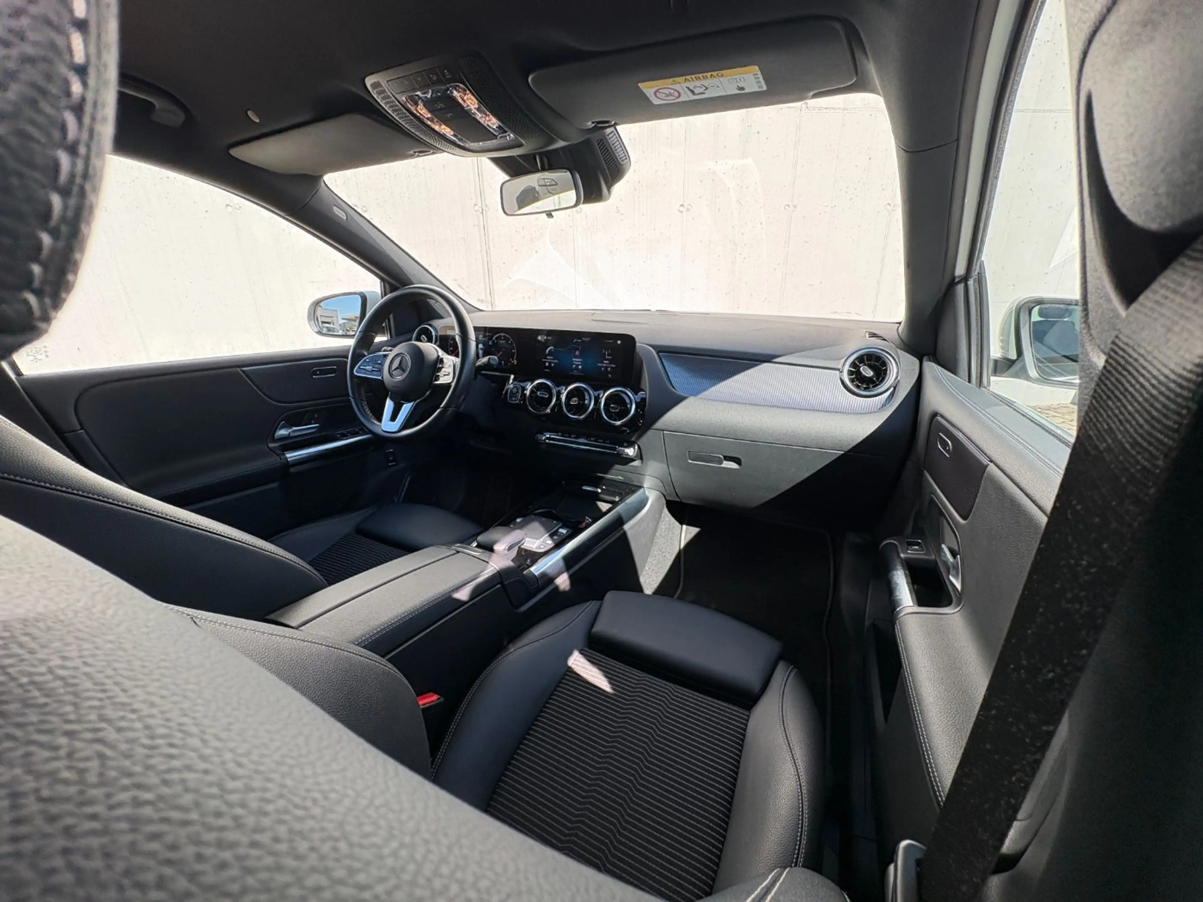 Mercedes-Benz B 200 d mit AHK — photo 11