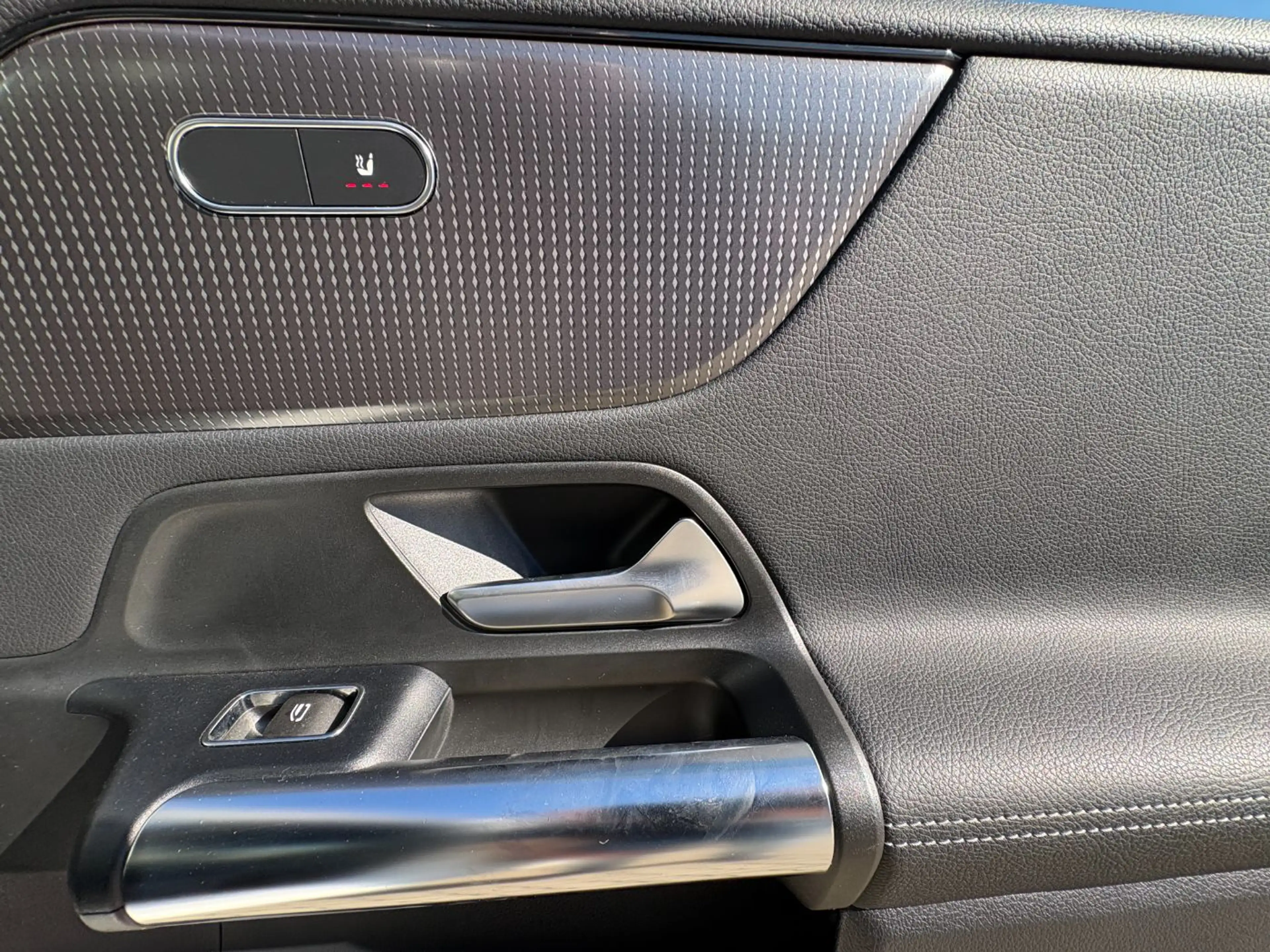 Mercedes-Benz B 200 d mit AHK — photo 8