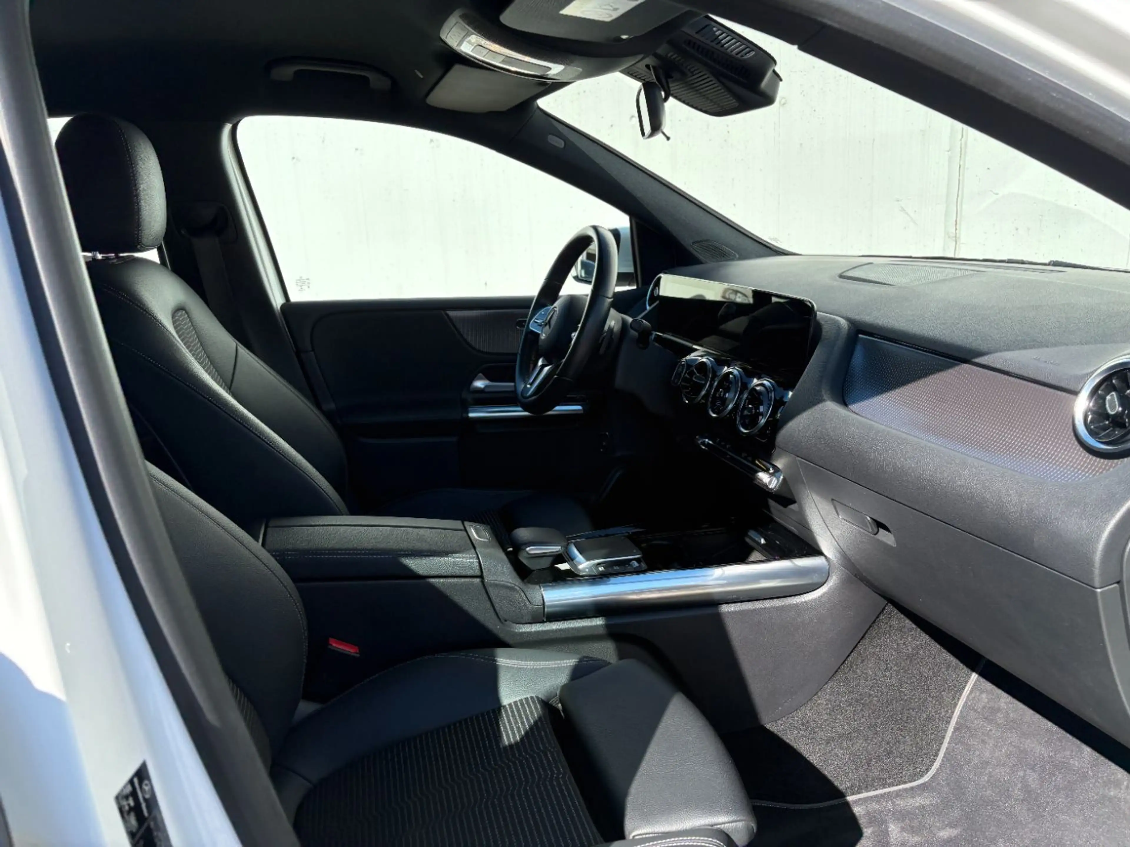 Mercedes-Benz B 200 d mit AHK — photo 6