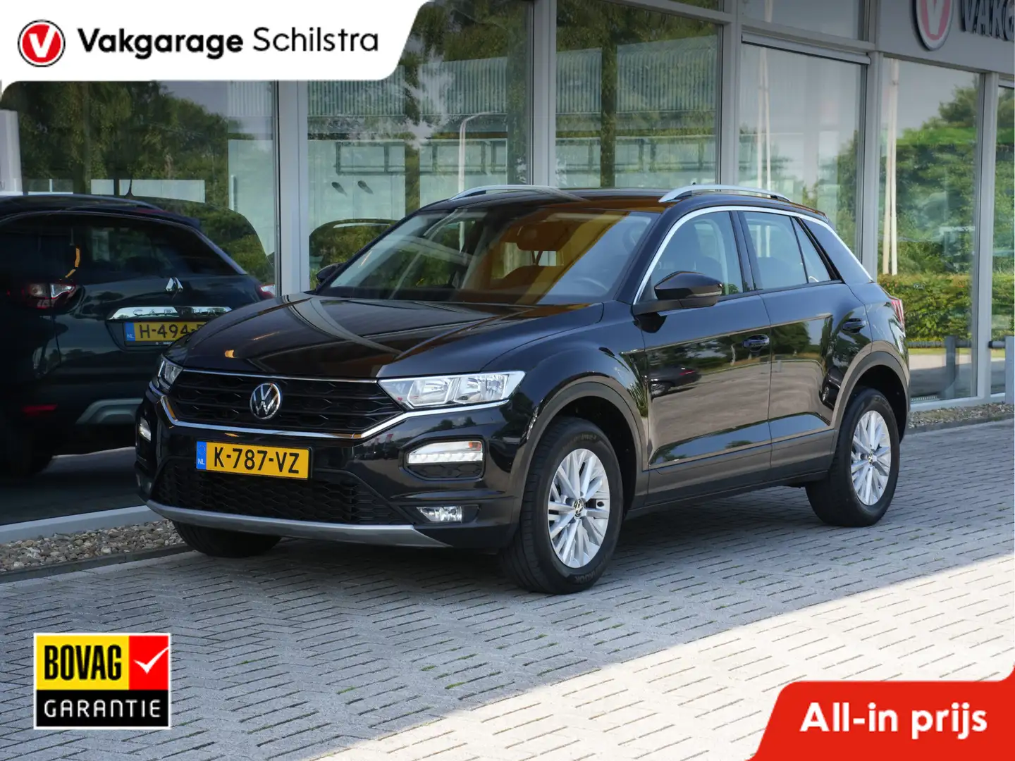 Volkswagen T-Roc 1.5 TSI Style Business | Navigatie | DAB | Climate Black - 1