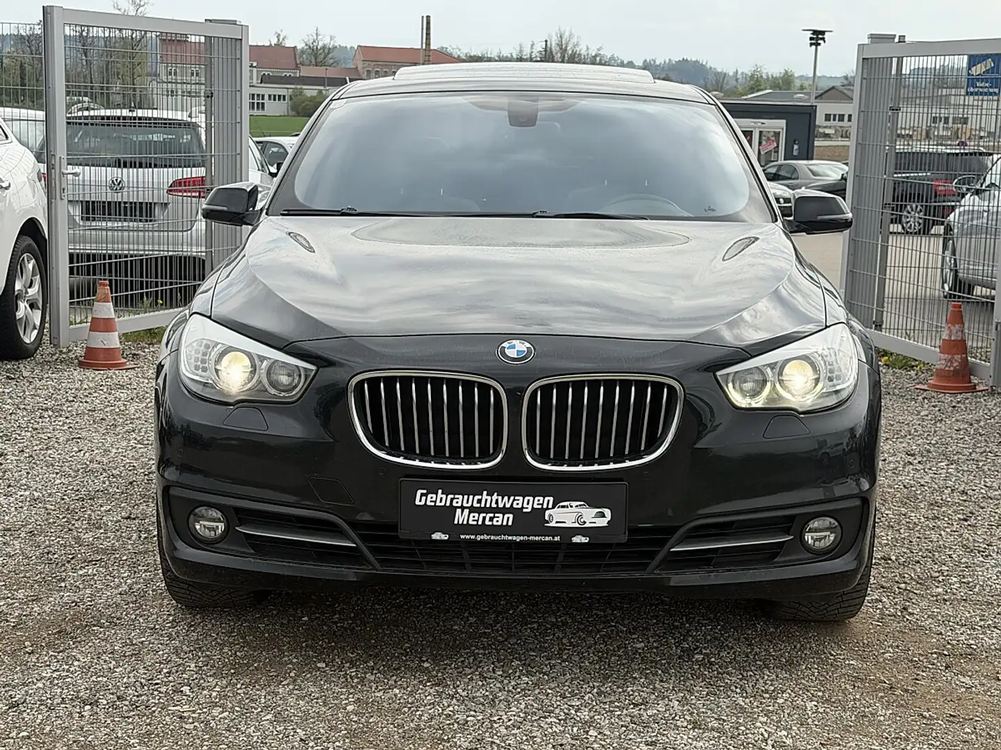 BMW 530 d Gran Turismo Schwarz - 2