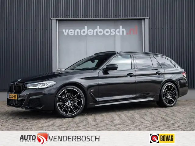 BMW 530 5-serie Touring 530i xDrive High Executive 252pk |