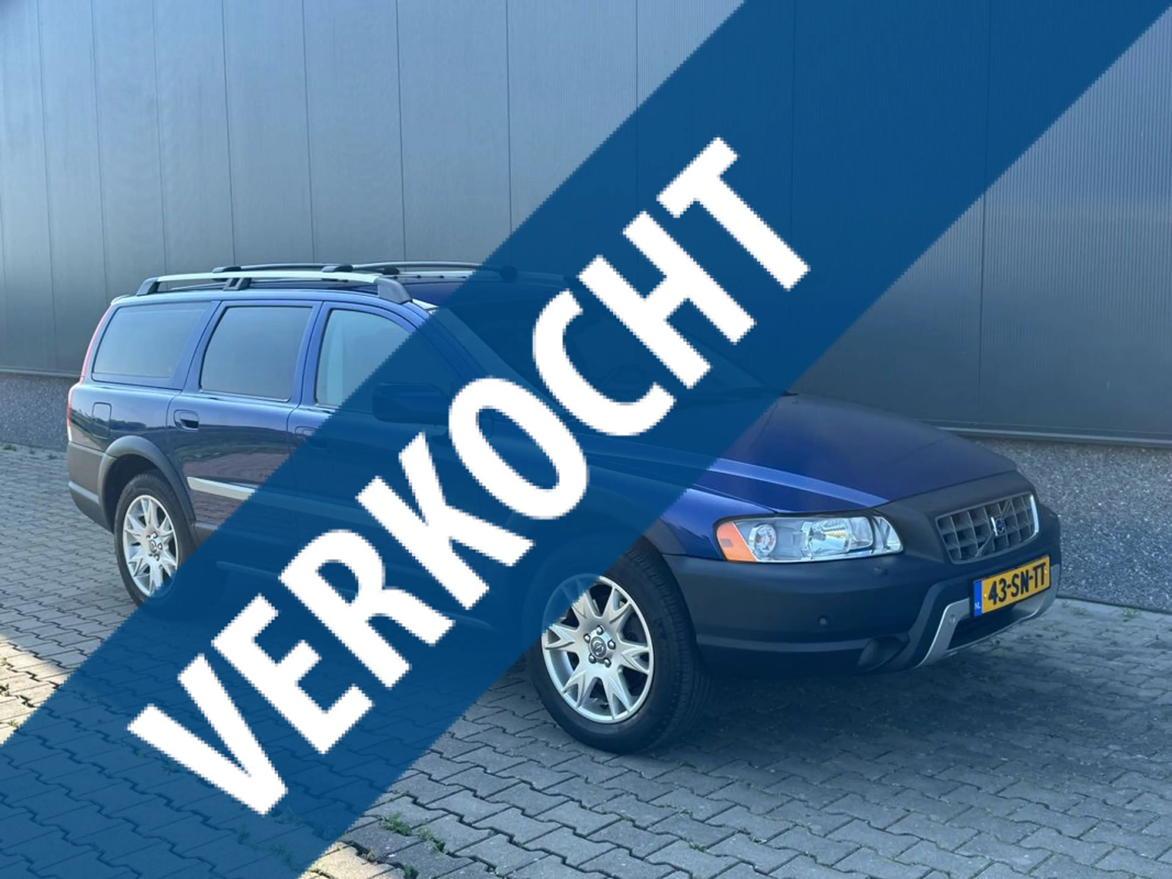 Volvo XC70 2.5 T AWD Ocean Race