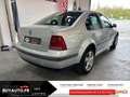 Volkswagen Bora 1.9 TDI 115 CH // BLUETOOTH / REGULATEUR / CLIMATISATION AUTOMATIQUE Gris - thumbnail 2
