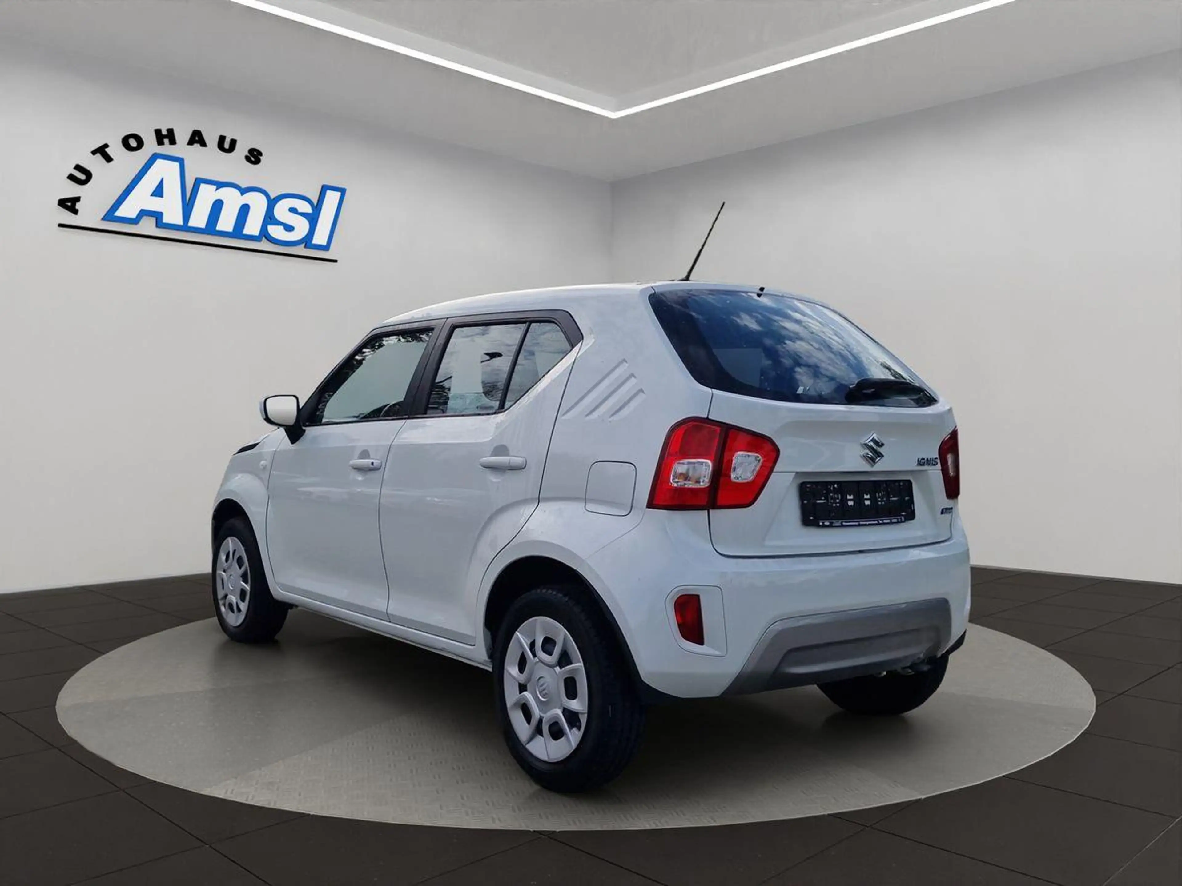 Suzuki Ignis 1.2 Hybrid Club — photo 4
