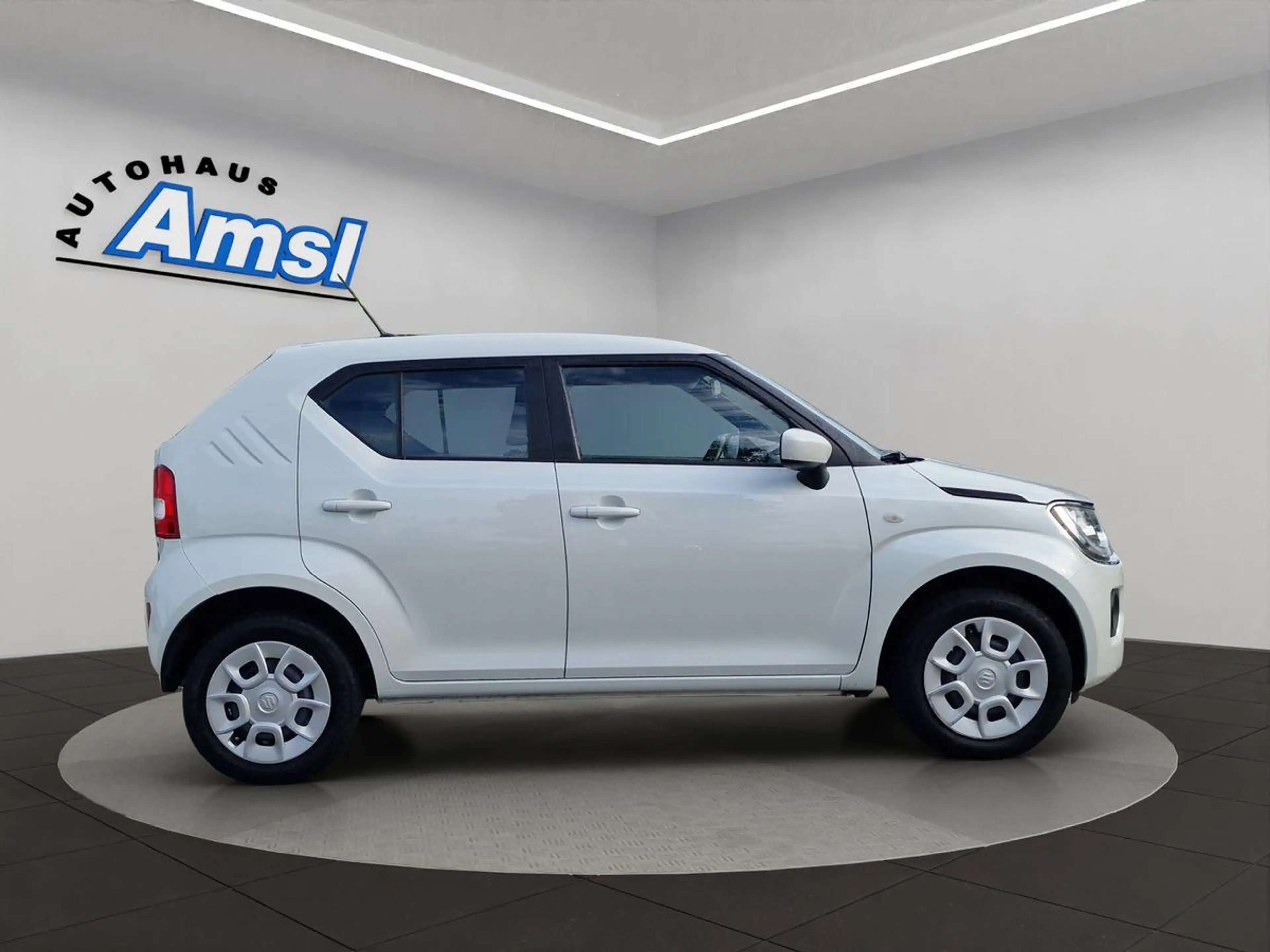 Suzuki Ignis 1.2 Hybrid Club — photo 7