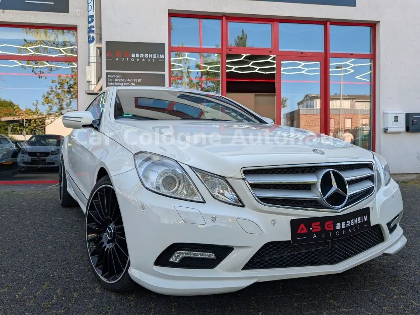 Mercedes-Benz E 50 AMG 0 Coupe AMG Line SHZ/SBL/KEYLESS/KAM./HARMAN Blanco - 2