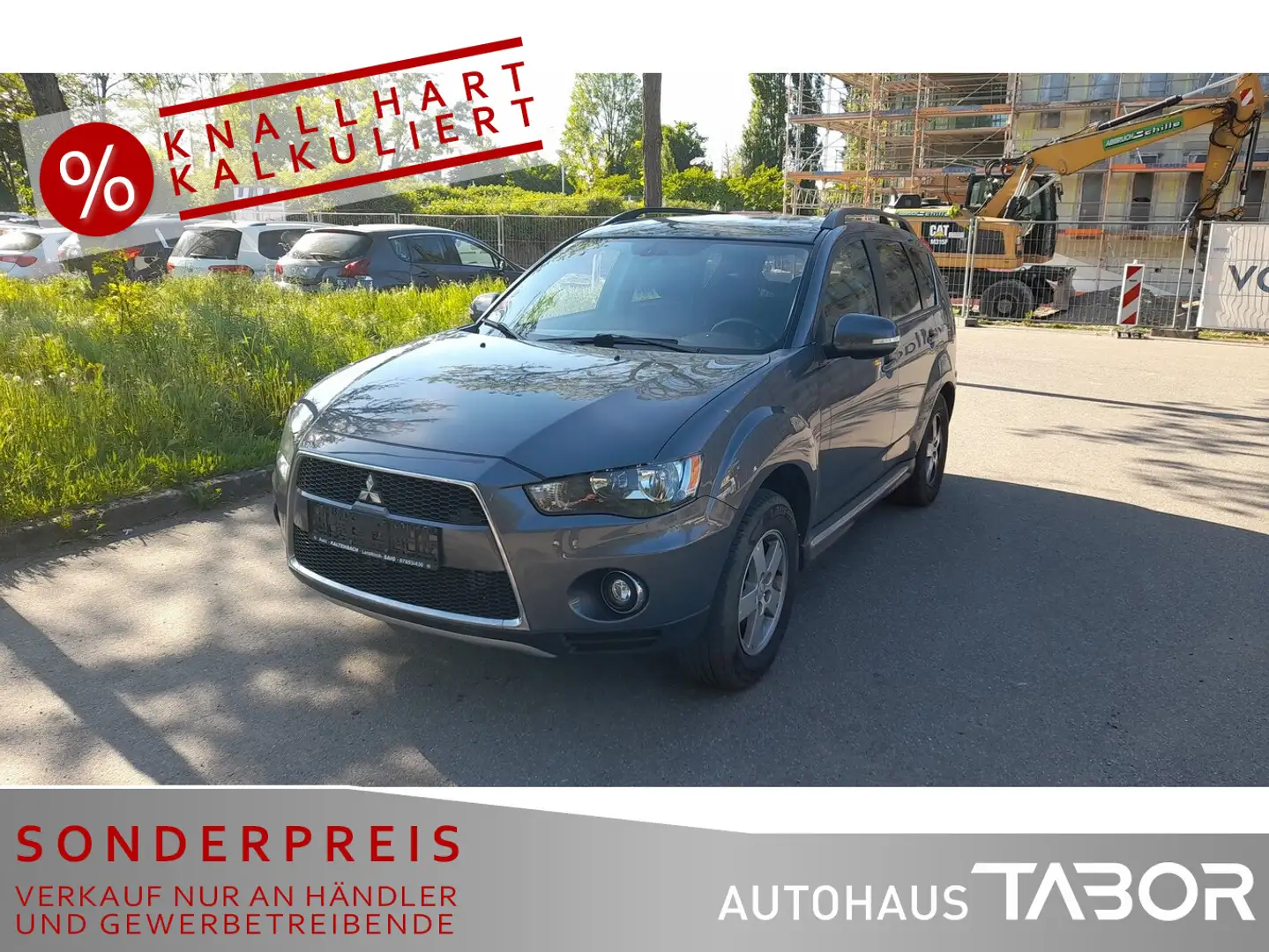 Mitsubishi Outlander 2.2 Invite 4WD AHK LM Klimaaut GRA LED - 1
