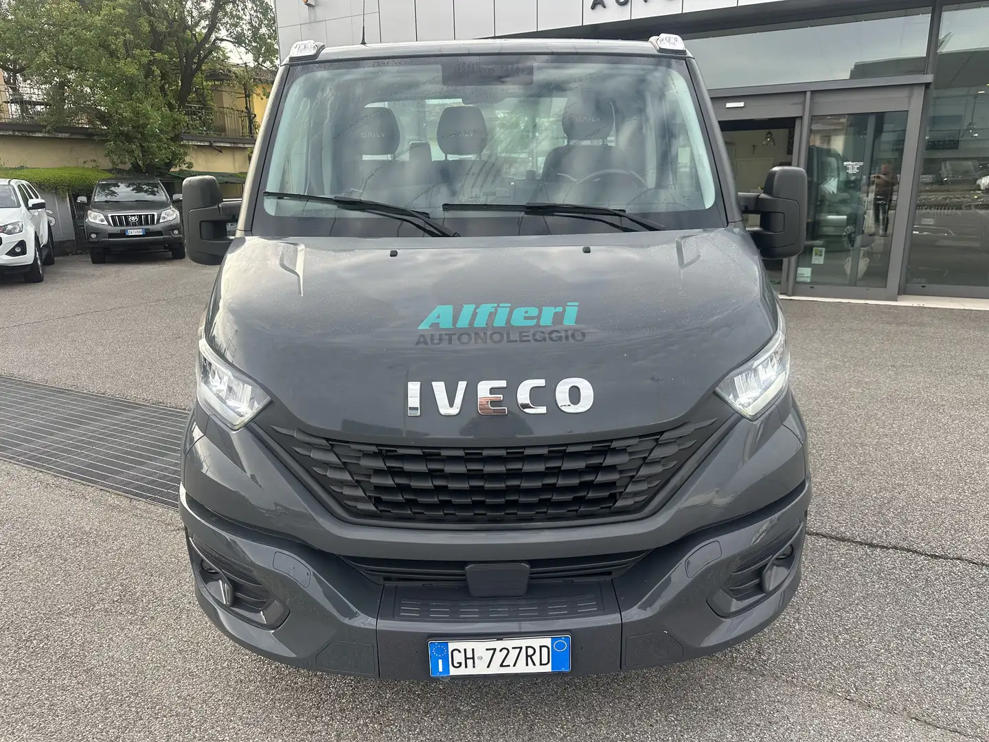 Iveco Daily 35S18 3.0H Full Led Gancio Crono 4800x2060kg1145 Grau - 2