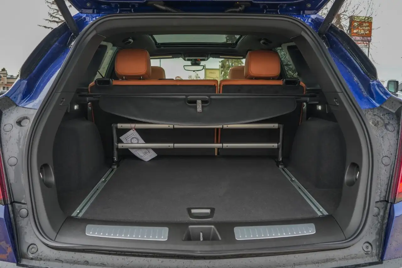 Cadillac XT5 photo Cadillac XT5