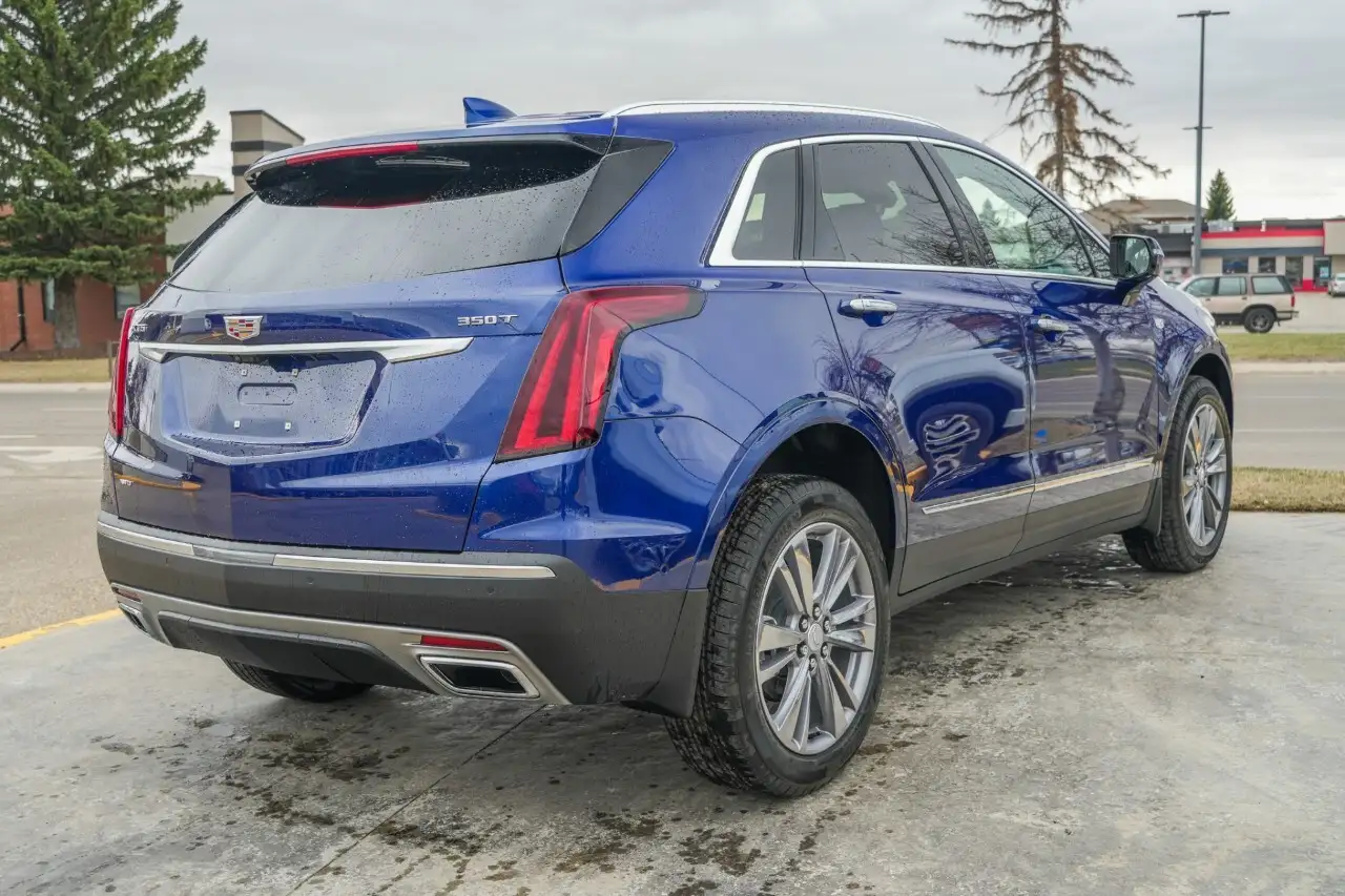 Cadillac XT5 photo Cadillac XT5