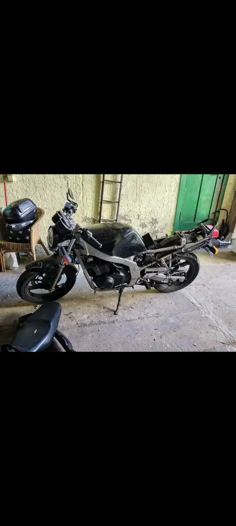 Suzuki GS 500 e Fekete - 2