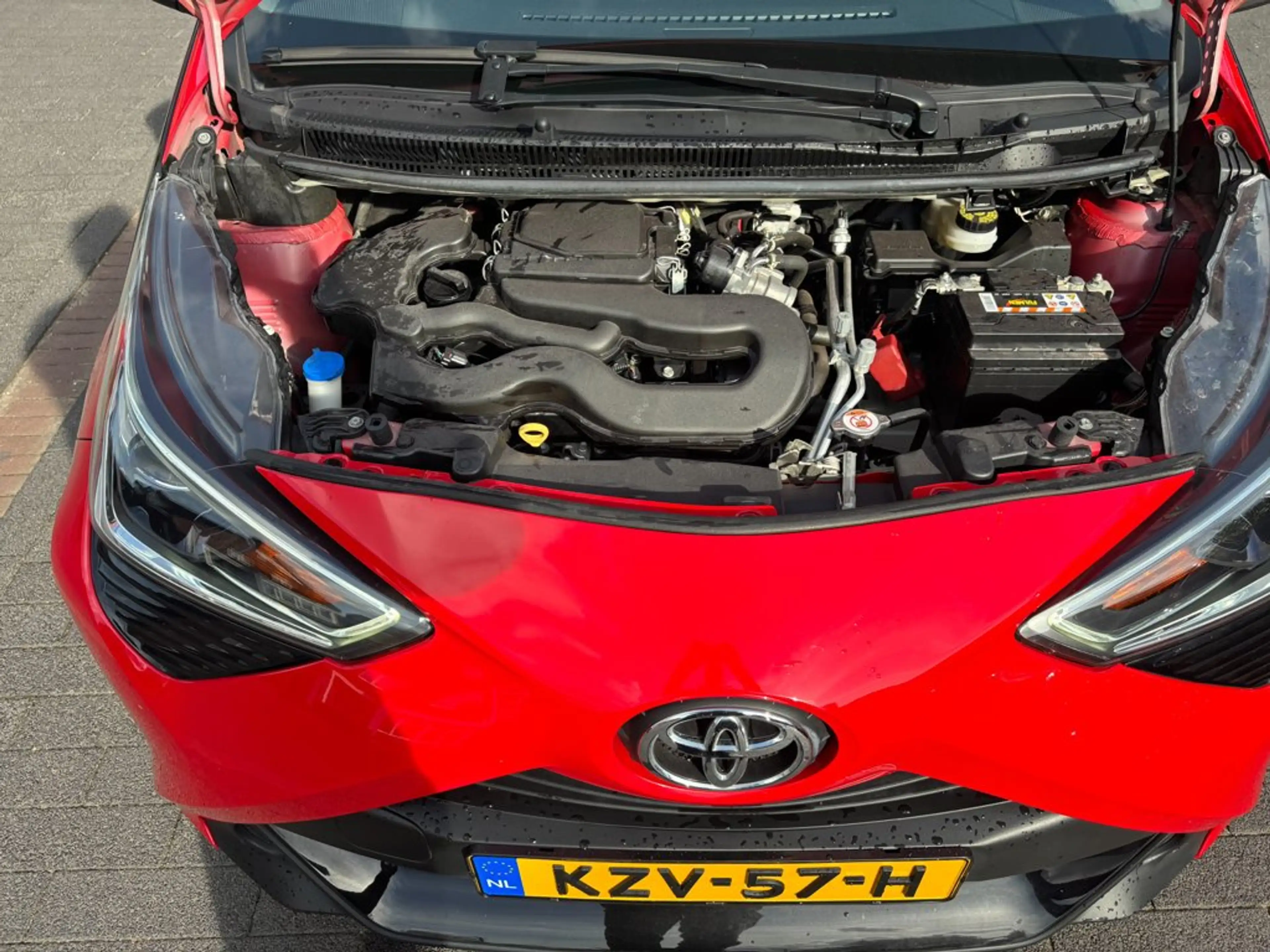 Toyota Aygo 1.0 VVT-i x-play automaat 35000 km !! airco — photo 11