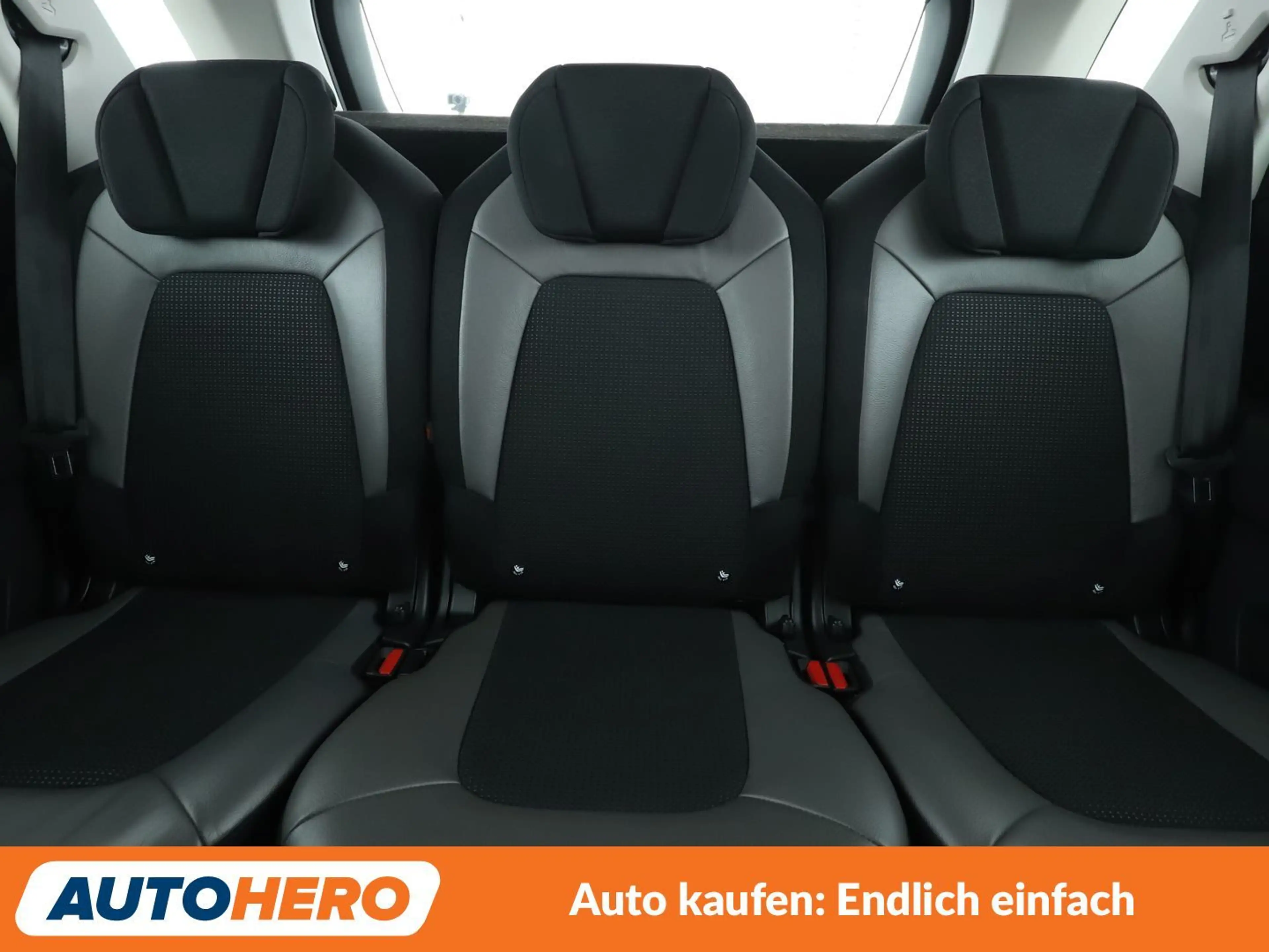 Citroen C4 Picasso 1.6 Blue-HDi Selection Aut*NAVI*TEMPO*CAM*PDC*SHZ* — photo 15