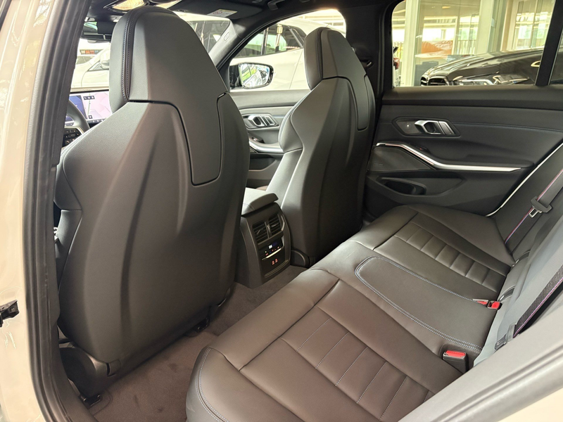 BMW 340 M340d xDrive SportPro DA Prof PA Prof Pano — photo 19