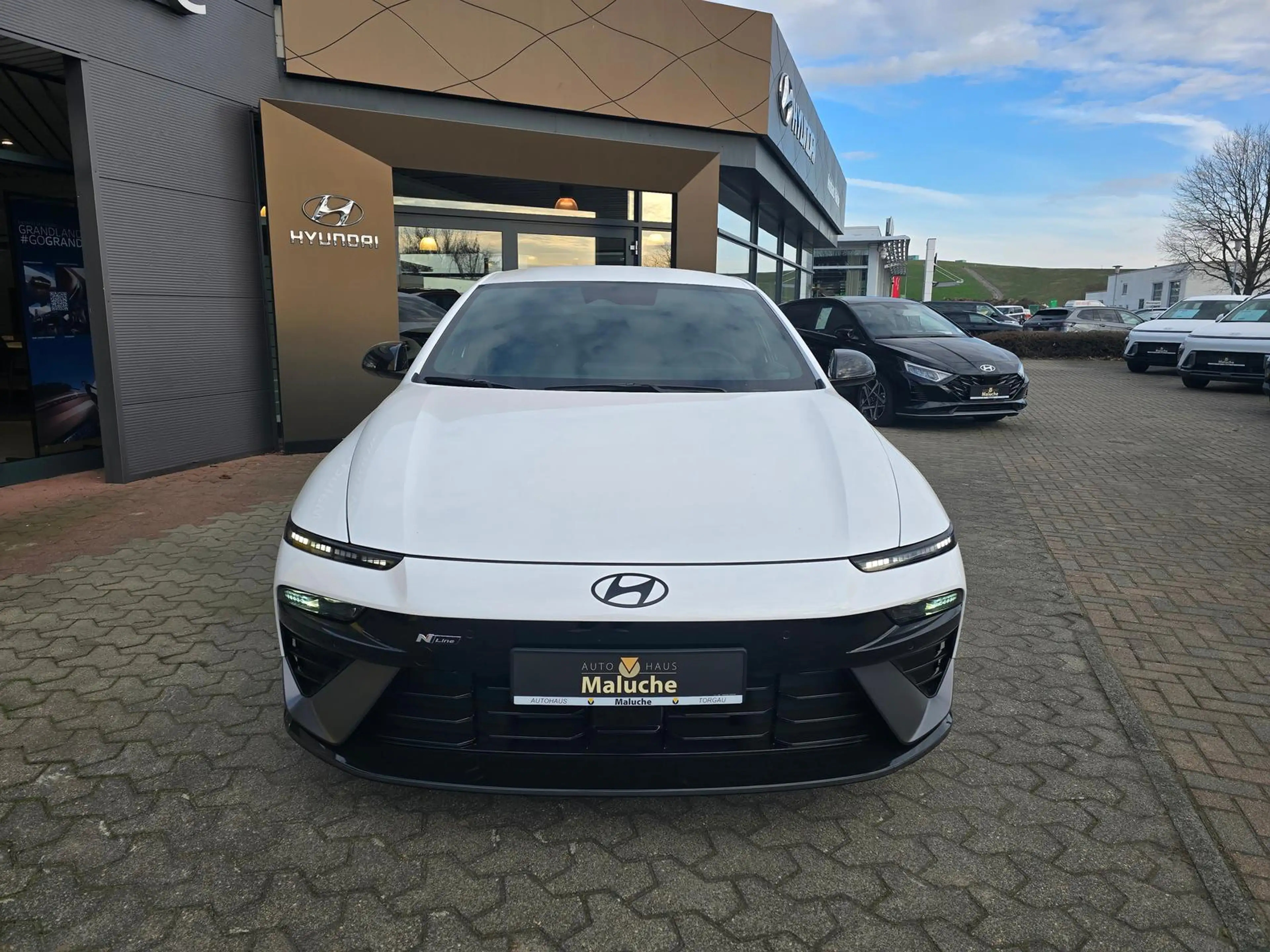 Hyundai IONIQ 6 N-Line 4WD 84kWh+elektr.Heckkl.+Matrix+ — photo 3
