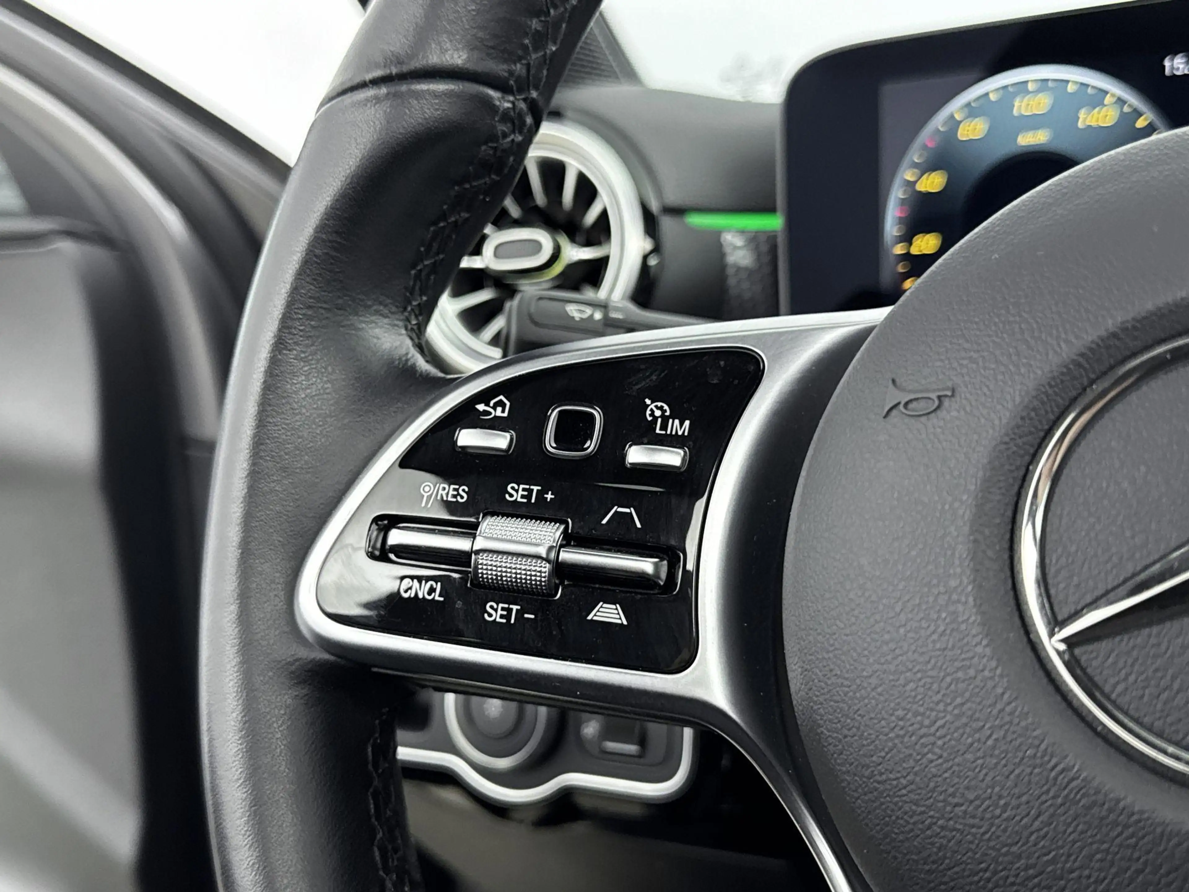 Mercedes-Benz A 250 A 250e Automaat Progressive Line | Premium Pakket — photo 14