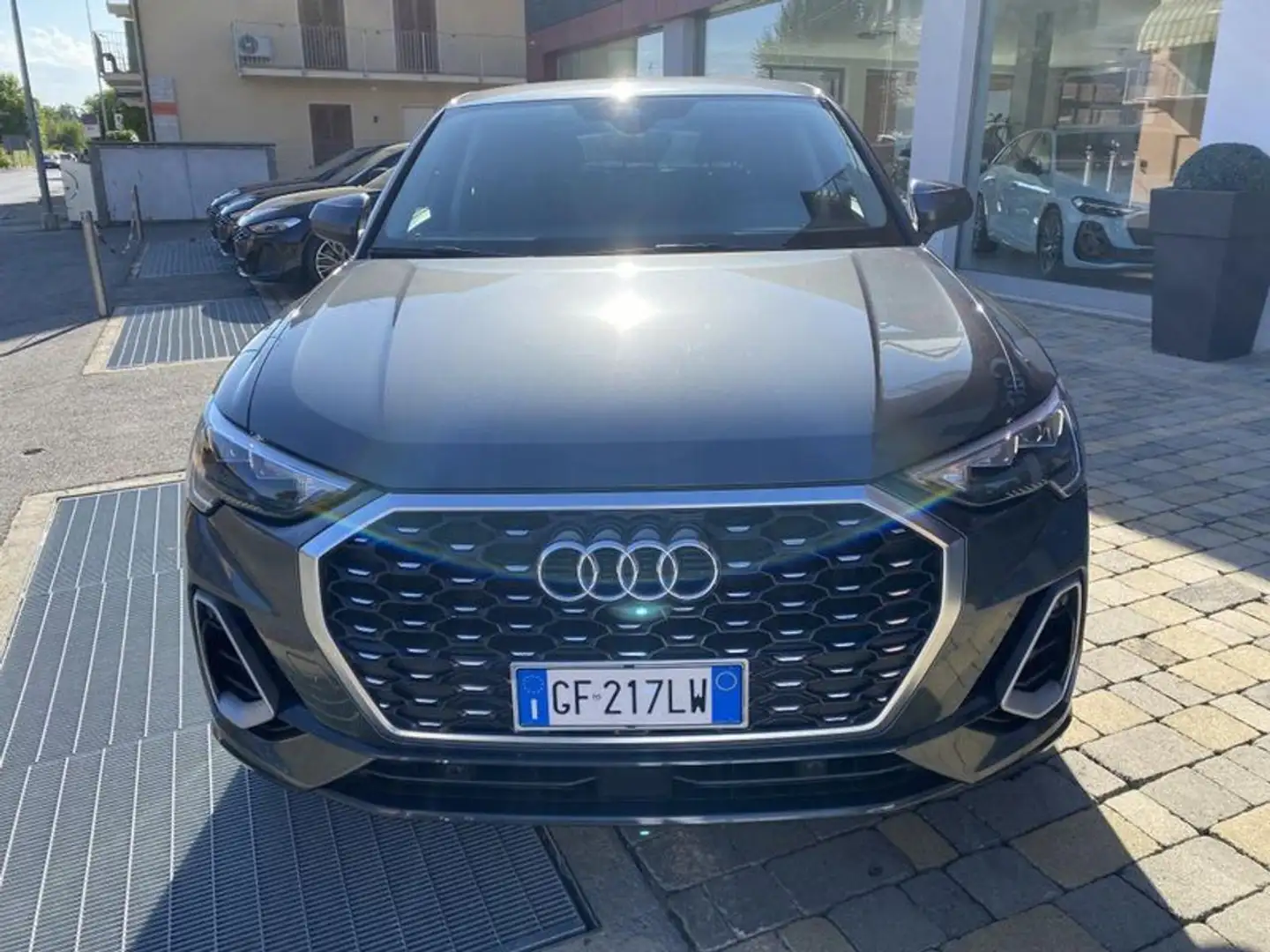 Audi Q3 SPB 35 TDI S tronic S line edition LED-CAM-NAVI Grigio - 2