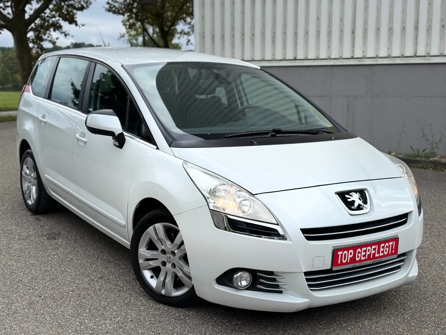 Peugeot 5008 Top Gepflegt-Scheckheftgepflegt-7Sitzer Weiß - 1
