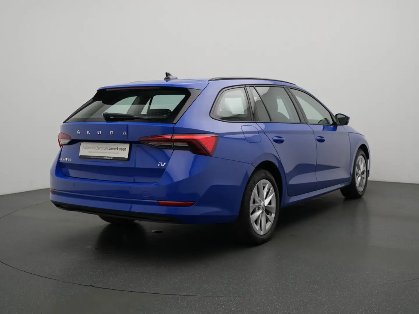Skoda Octavia Combi Ambition iV VIRT CARPLAY SHZ LE Blau - 2
