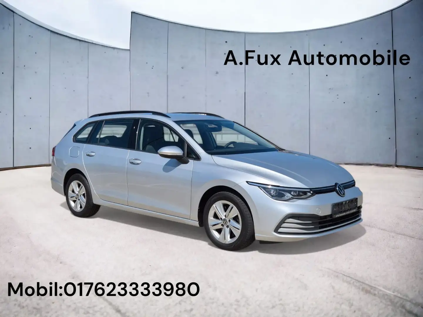 Volkswagen Golf VIII Life 2.0 TDI DSG ACC AHK LED NAVI SHZ Argent - 1