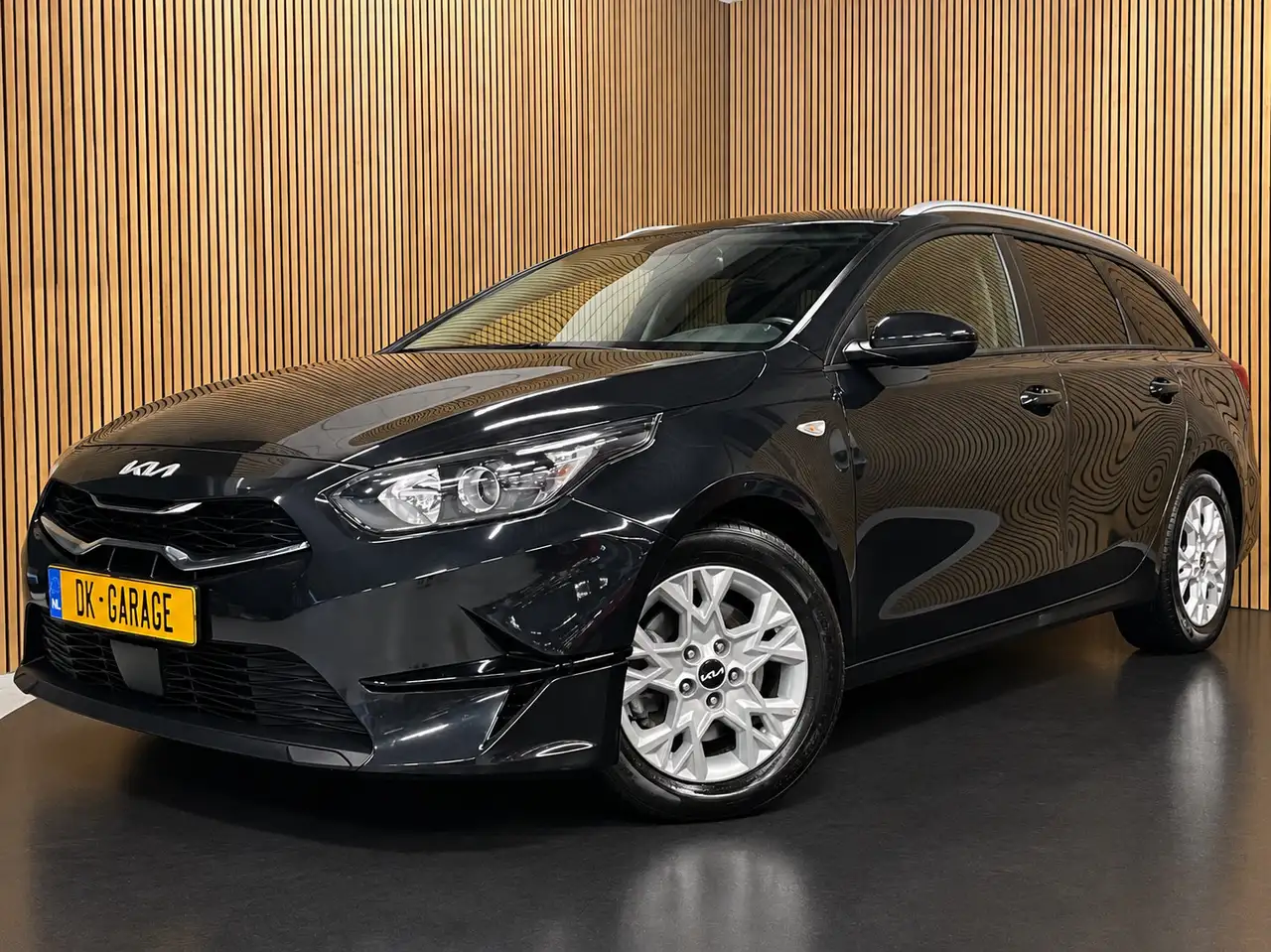 Kia Ceed Sportswagon 1.0 T-GDi DynamicLine APPLE CARPLAY, A