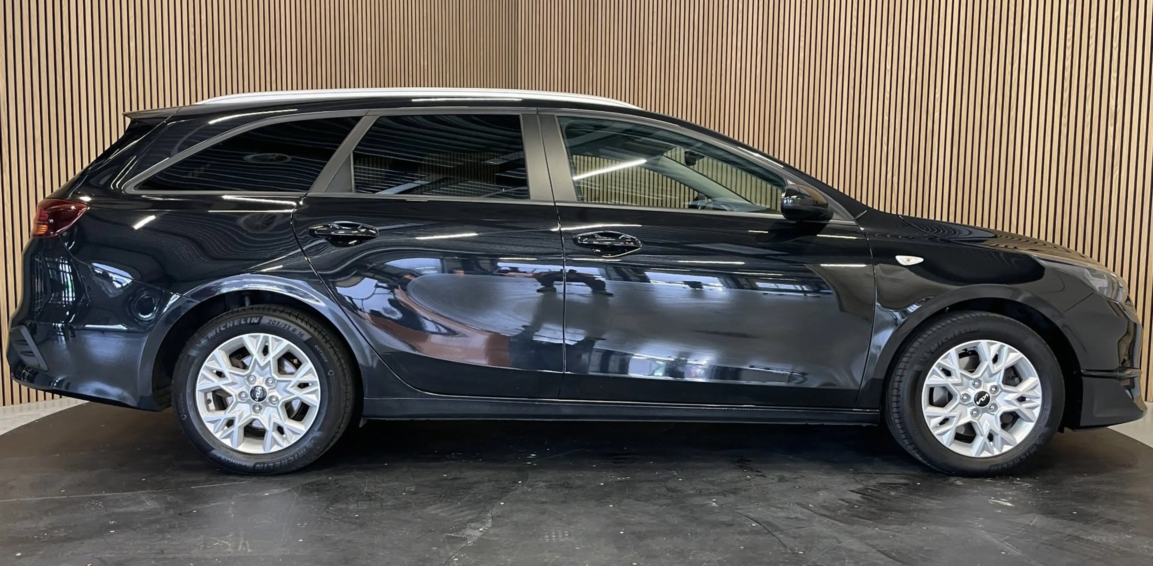 Kia Ceed SW / cee'd SW Sportswagon 1.0 T-GDi DynamicLine|APPLE CARPLAY, A — photo 28