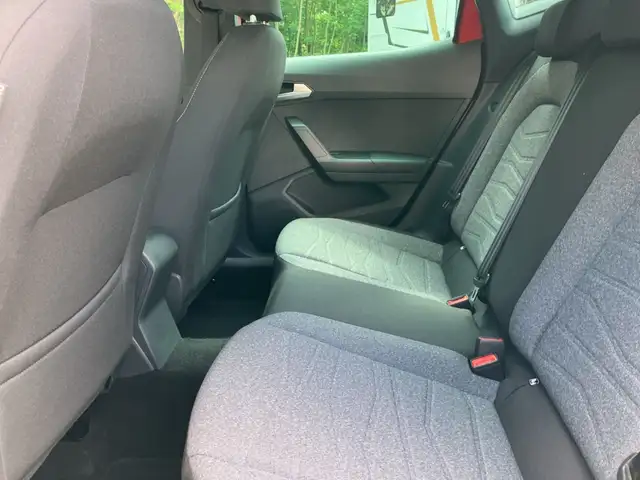 Seat Arona view 11