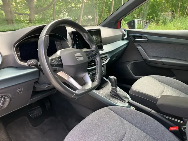 Seat Arona view 10