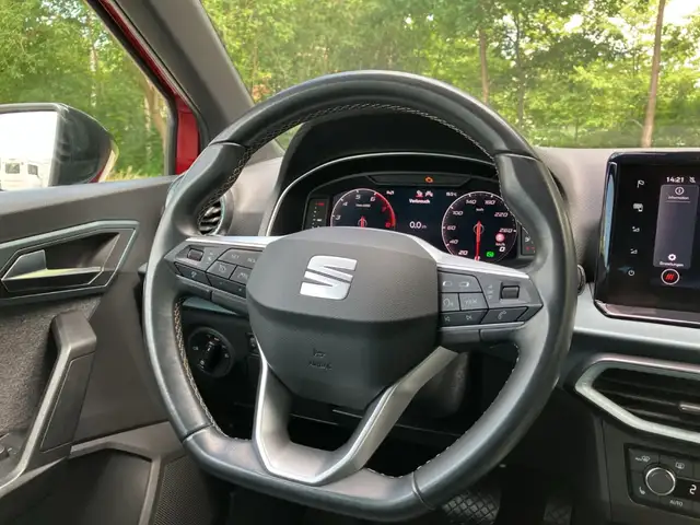 Seat Arona view 15