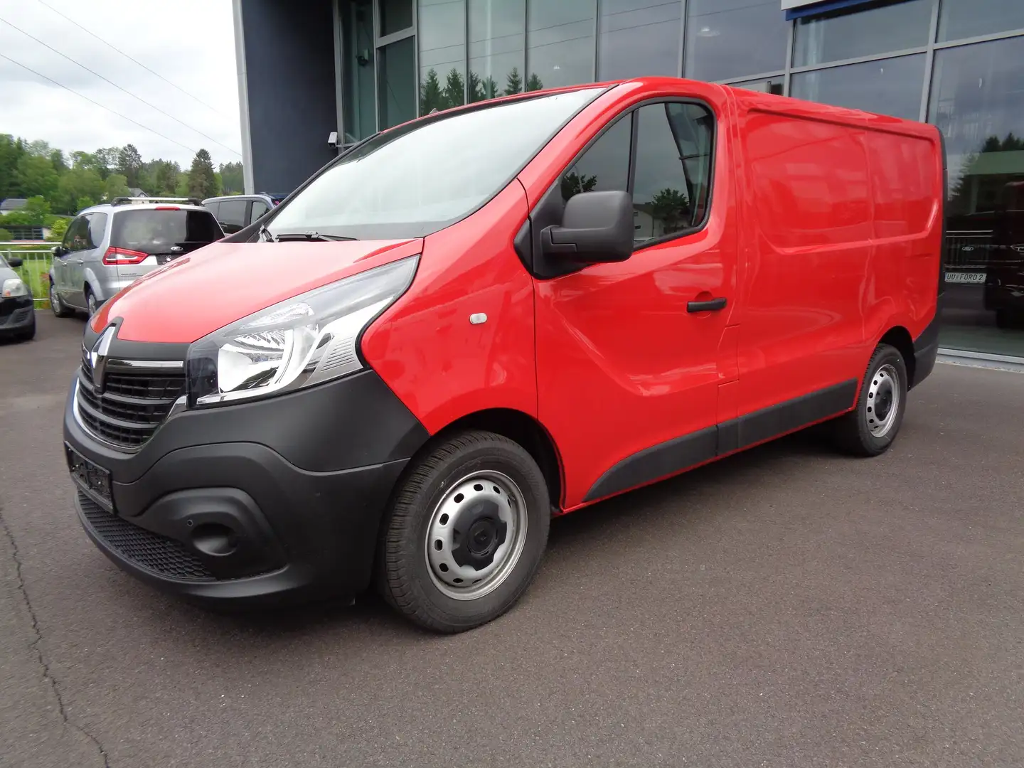 Renault Trafic Access L1H1 2,8t DCI 120 Rot - 2