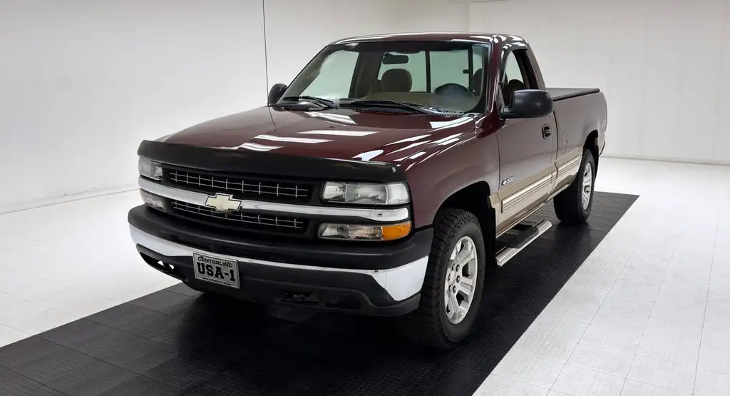 Chevrolet Silverado 1999 из Европы — купить под ключ