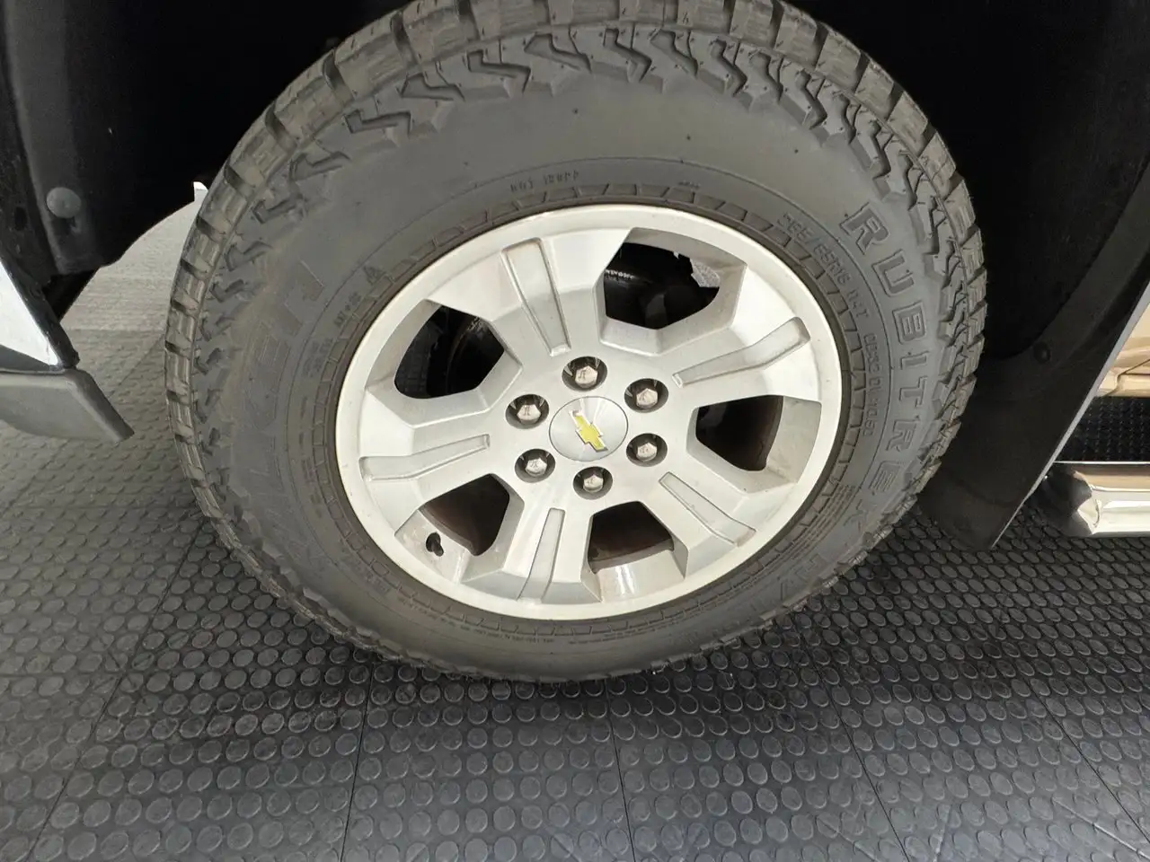 Chevrolet Silverado 1500 LS 4x4 Long Bed Pickup, foto 11