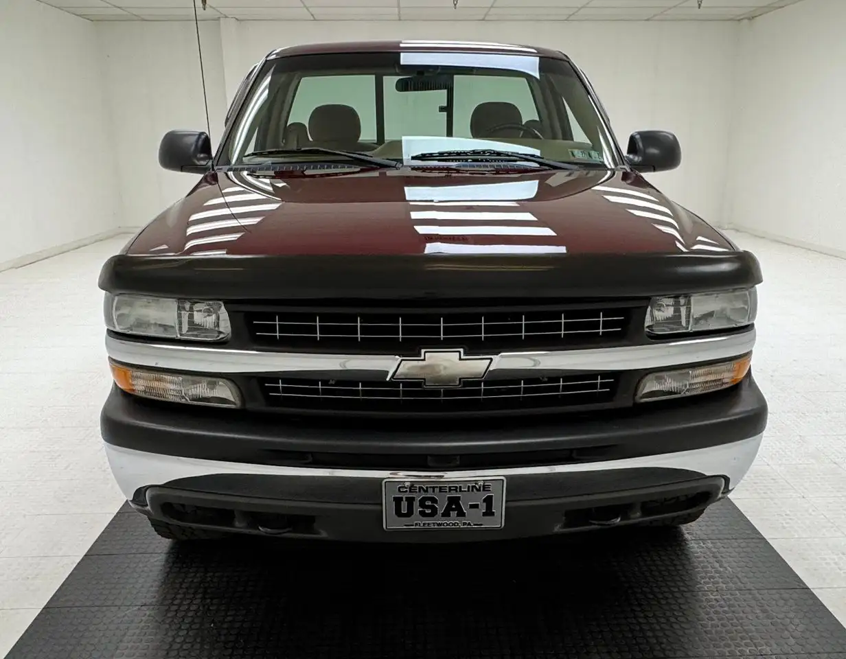 Chevrolet Silverado 1500 LS 4x4 Long Bed Pickup, foto 8